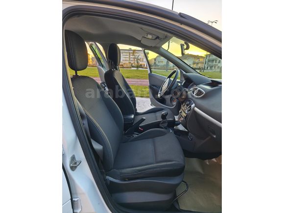 2012 Model Renault Clio 1.2 LPG li