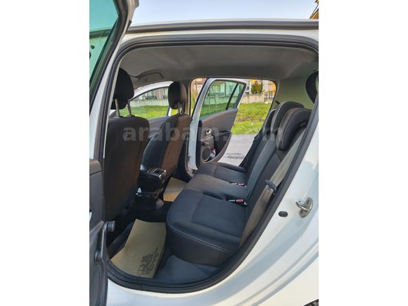 2012 Model Renault Clio 1.2 LPG li