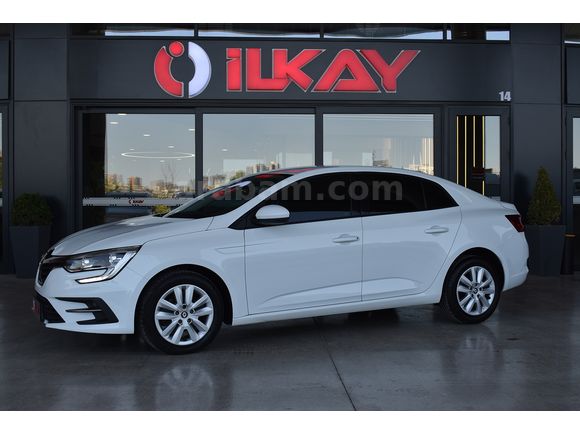İLKAY'DAN 2024 RENAULT MEGANE 1.3 TCE 140 BG TOUCH 78,000 KM'DE