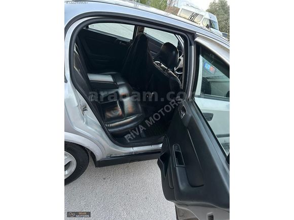 RİVA MOTORS'DAN DEĞİŞENSİZ OTOMATİK ASTRA