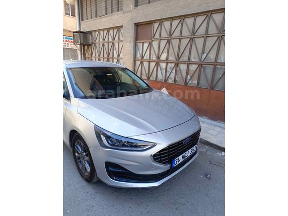 Sahibinden Ford Focus 1.5 EcoBlue Titanium Stil 2024 Model 