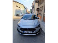 Sahibinden Ford Focus 1.5 EcoBlue Titanium Stil 2024 Model 