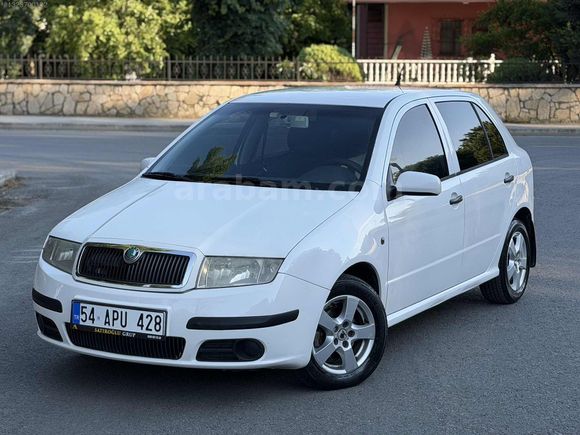 SKODA FABİA 2006 MODEL DEĞİŞENSİZ 270.000 KM EMSALSİZ TEMİZLİKTE
