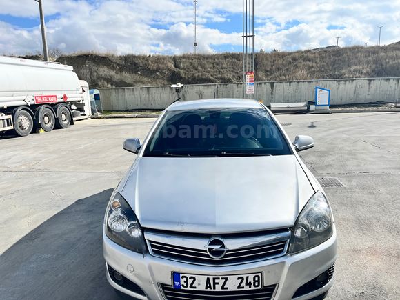 Sahibinden Opel Astra 1.3 CDTI Essentia Konfor 2011 Model 