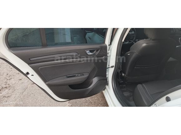 Sahibinden Renault Megane 1.5 Blue DCI Touch 2020 Model