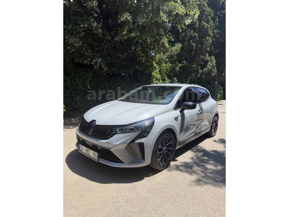 Sahibinden Renault Clio 1.0 TCe Techno Esprit Alpine 2024 Model 