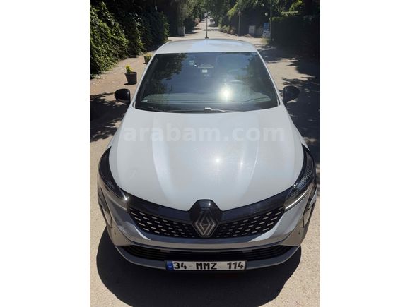 Sahibinden Renault Clio 1.0 TCe Techno Esprit Alpine 2024 Model 
