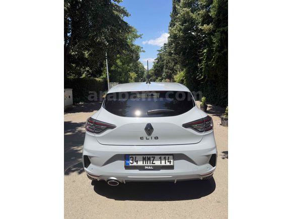 Sahibinden Renault Clio 1.0 TCe Techno Esprit Alpine 2024 Model 