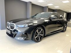 2025 BMW 5.20i M SPORT/20 JANT/KIRMIZI KOLTUK/HEAD UP/HATASIZ