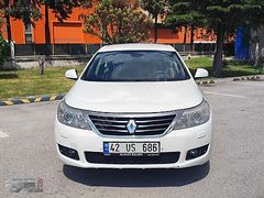 RENAULT LATİTUDE 167.000 KM'DE SEDEFLİ BEYAZ BOYASIZ