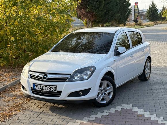 Sahibinden Opel Astra 1.6 Essentia 2013 Model 