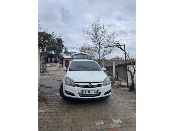 Sahibinden Opel Astra 1.6 Essentia 2013 Model 