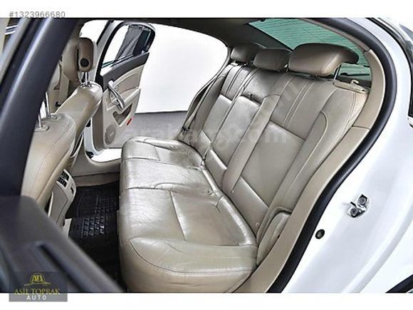 220 PEŞİN KALAN KREDİ / 2012 LATİTUDE 1.5DCİ EXECUTİVE CAM TAVAN