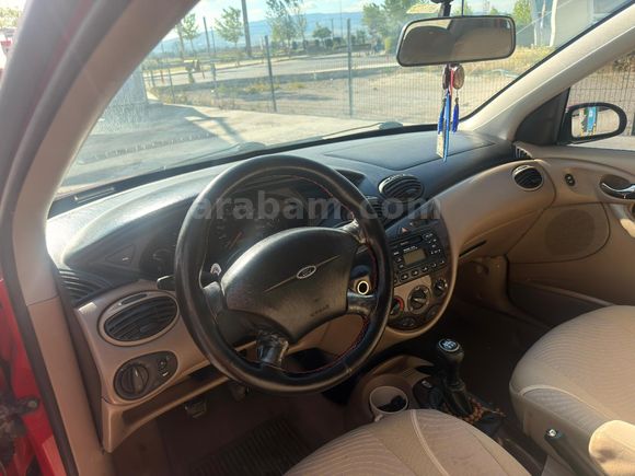 Sahibinden Ford Focus 1.6 Ghia 2001 Model