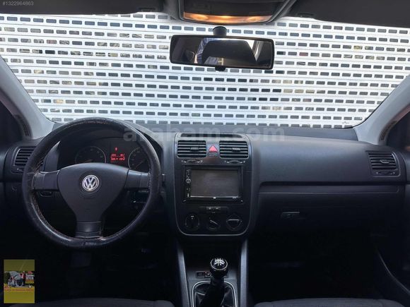 KOZCUOĞLU'NDAN 2006 VW GOLF 1.4 COMFORTLİNE