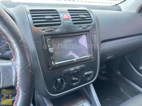 KOZCUOĞLU'NDAN 2006 VW GOLF 1.4 COMFORTLİNE