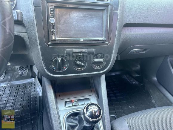 KOZCUOĞLU'NDAN 2006 VW GOLF 1.4 COMFORTLİNE