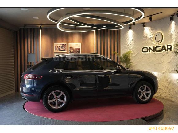 LACİVERT PORSCHE MACAN 2.0 (252 BG)