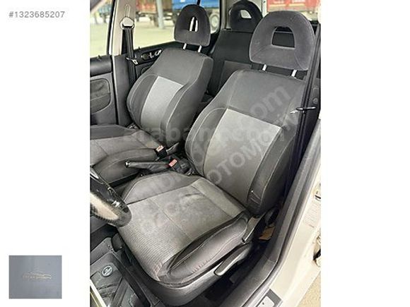 TR'DE TEK BOYASIZ VW GOLF 1.6 16V PACİFİC 184.000 KM 2003 MODEL