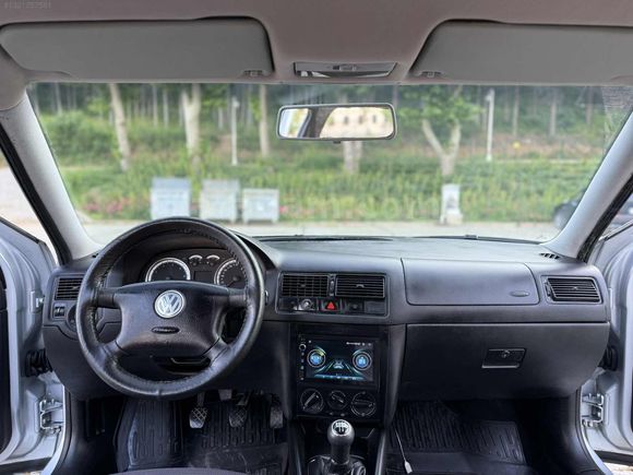 DEĞİŞENSİZ MASRAFSIZ 4 PARÇA BOYALI GOLF4