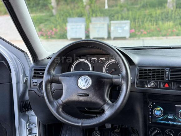 DEĞİŞENSİZ MASRAFSIZ 4 PARÇA BOYALI GOLF4