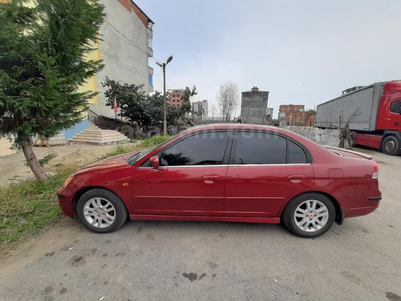 Sahibinden Honda Civic 1.6i VTEC ES 2003 Model