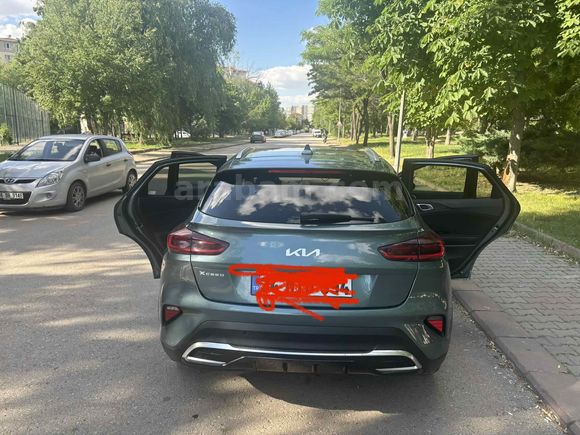 Sahibinden Kia XCeed 1.5 T-GDI Cool Plus 2024 Model 