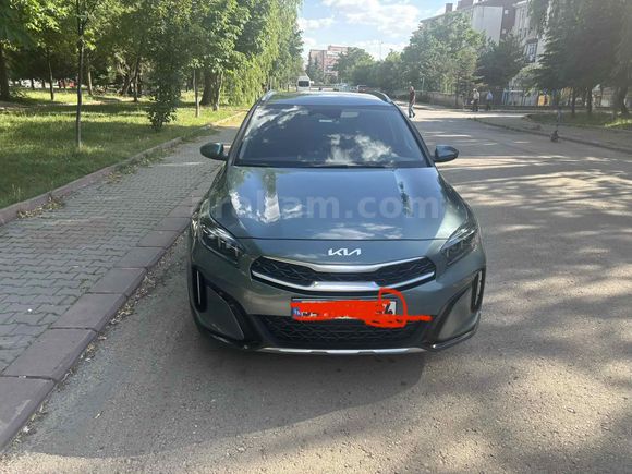 Sahibinden Kia XCeed 1.5 T-GDI Cool Plus 2024 Model 
