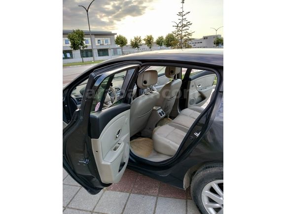 Değişensiz Full Dolu Renault Megane 1.5 dCi Privilege 2012 Model