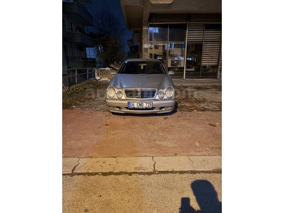 Sahibinden Mercedes - Benz CLK 200 Kompressor Avantgarde 2001 Model 