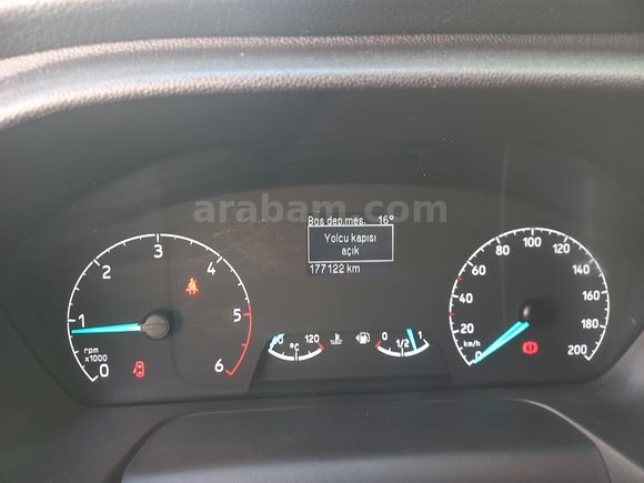 Aracımı büyüteceğim için satılıktır