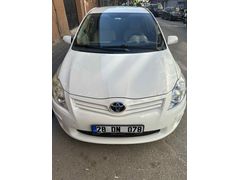 Sahibinden Toyota Auris 1.4 D-4D Comfort Extra 2012 Model 