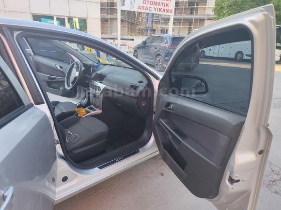 Sahibinden Opel Astra 1.6 Essentia 2013 Model
