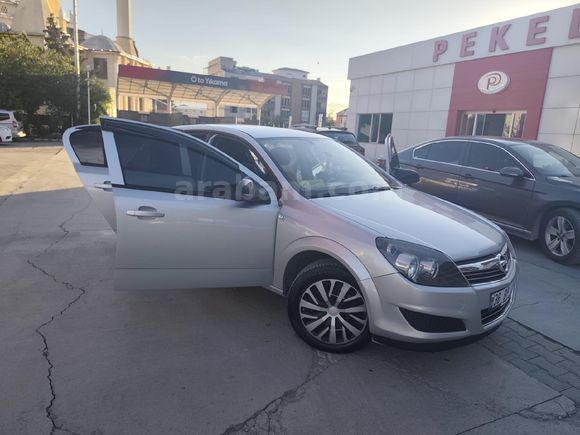 Sahibinden Opel Astra 1.6 Essentia 2013 Model