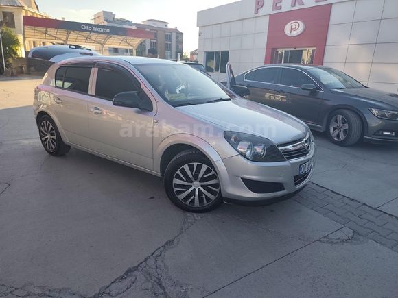 Sahibinden Opel Astra 1.6 Essentia 2013 Model