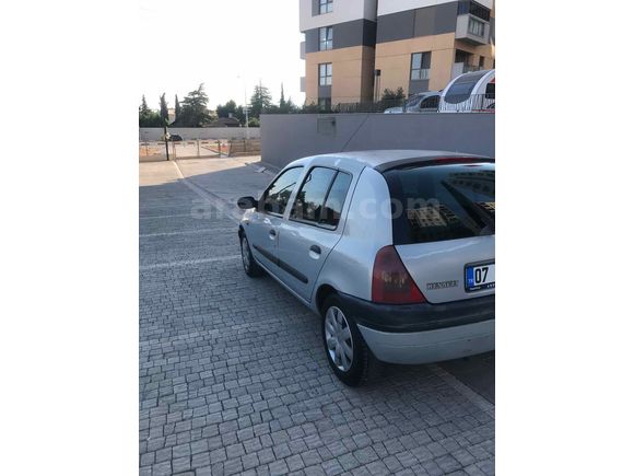 Sahibinden Renault Clio 1.4 RTA 2001 Model 