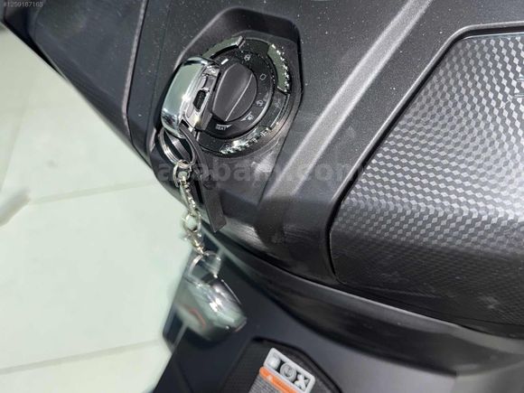 YENI 2025 REGAL RAPTOR XSUV 125 SIMDI SUPER