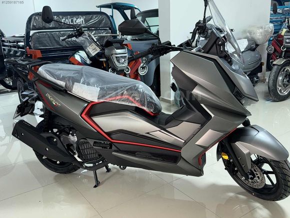 YENI 2025 REGAL RAPTOR XSUV 125 SIMDI SUPER