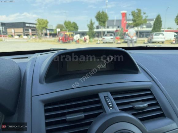 ES TREND PLAZA 2008 Renault Megane 1.6 Privilege 79binKM!