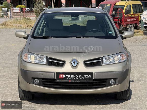 ES TREND PLAZA 2008 Renault Megane 1.6 Privilege 79binKM!