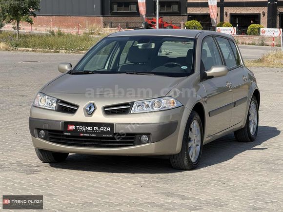 ES TREND PLAZA 2008 Renault Megane 1.6 Privilege 79binKM!