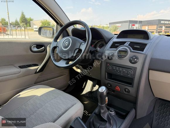 ES TREND PLAZA 2008 Renault Megane 1.6 Privilege 79binKM!