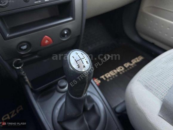 ES TREND PLAZA 2008 Renault Megane 1.6 Privilege 79binKM!