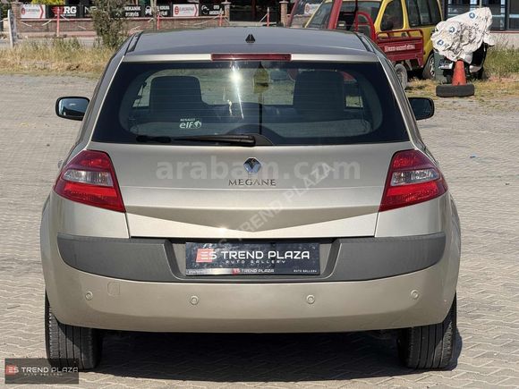 ES TREND PLAZA 2008 Renault Megane 1.6 Privilege 79binKM!