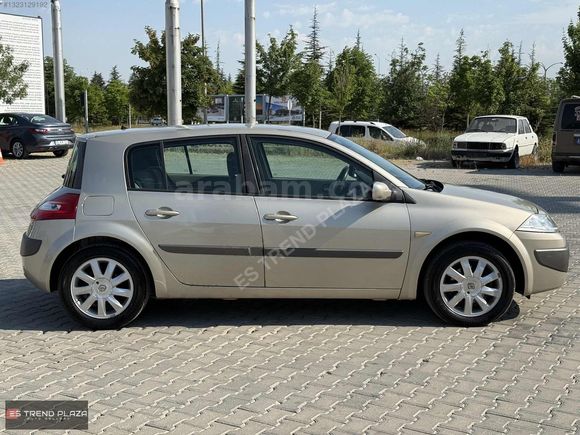 ES TREND PLAZA 2008 Renault Megane 1.6 Privilege 79binKM!