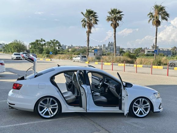 HATASIZ  JETTA DOSTA GİDER