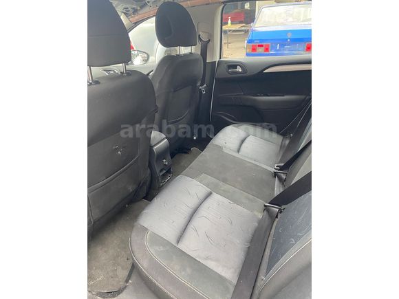 Sahibinden Citroen C4 1.6 e-HDi Confort 2013 Model 