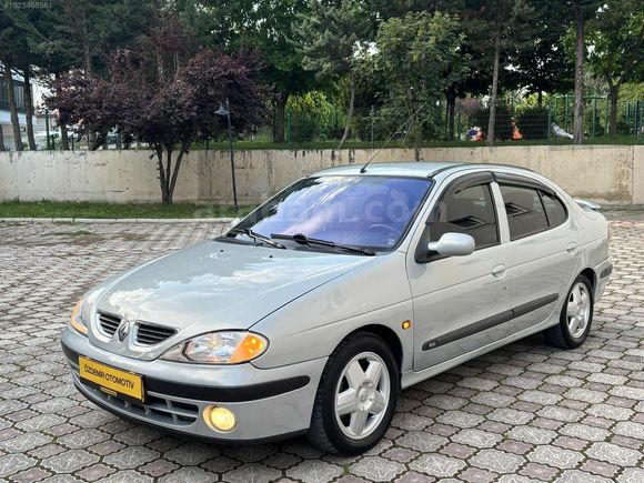 2001 MODEL 1.6 16v RXİ FULL PAKET MEGANE