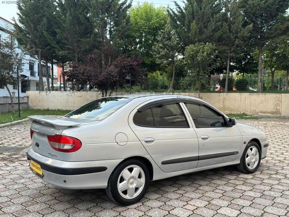 2001 MODEL 1.6 16v RXİ FULL PAKET MEGANE