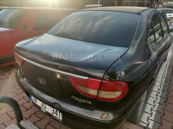 ALPER ALTAN AUTO DAN.. HASARSIZ YENİ MUAYENELİ..MEGANE 1.6 RXT..